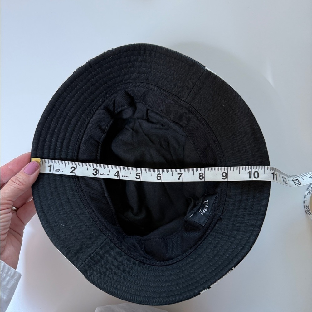 STAMPD Black Circle Print Bucket Hat White - Picture 8 of 8